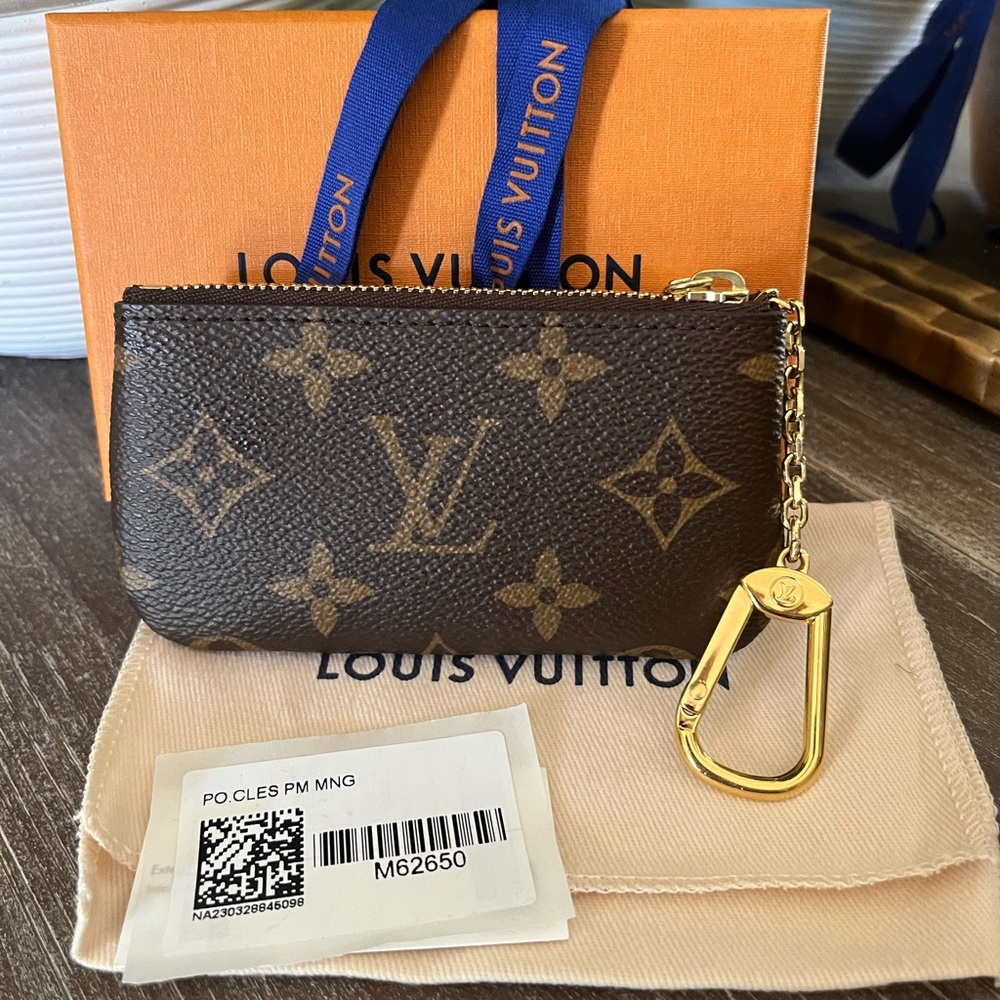Louis Vuitton Key Cles
